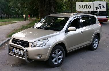 Внедорожник / Кроссовер Toyota RAV4 2007 в Желтых Водах