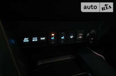 Внедорожник / Кроссовер Toyota RAV4 2018 в Полтаве