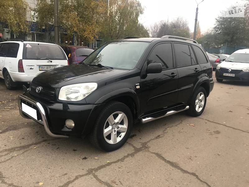 Внедорожник / Кроссовер Toyota RAV4 2004 в Одессе