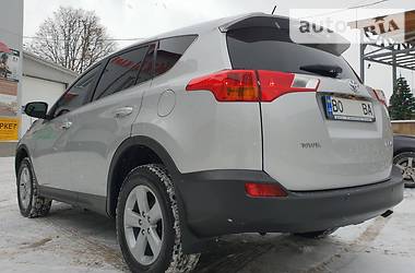 Внедорожник / Кроссовер Toyota RAV4 2013 в Тернополе