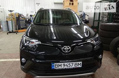 Внедорожник / Кроссовер Toyota RAV4 2016 в Сумах