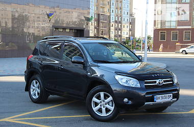 Внедорожник / Кроссовер Toyota RAV4 2009 в Одессе