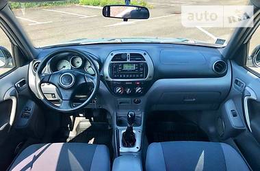 Внедорожник / Кроссовер Toyota RAV4 2001 в Ивано-Франковске