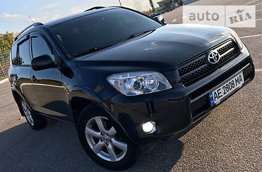 Внедорожник / Кроссовер Toyota RAV4 2007 в Днепре