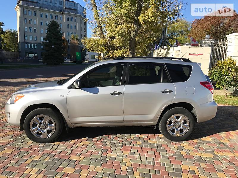 Внедорожник / Кроссовер Toyota RAV4 2012 в Одессе