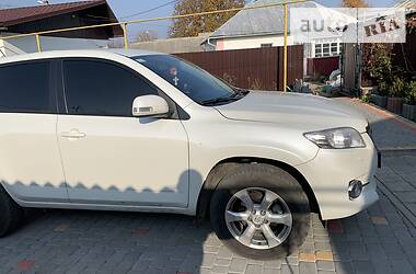 Позашляховик / Кросовер Toyota RAV4 2011 в Одесі