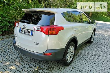 Внедорожник / Кроссовер Toyota RAV4 2014 в Львове