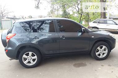 Внедорожник / Кроссовер Toyota RAV4 2007 в Кривом Роге