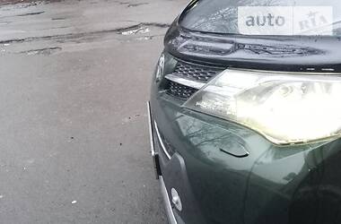 Внедорожник / Кроссовер Toyota RAV4 2013 в 