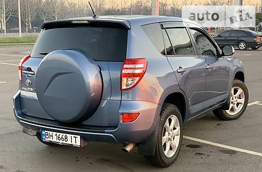 Внедорожник / Кроссовер Toyota RAV4 2010 в Одессе