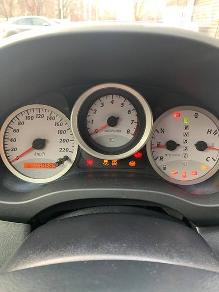 Позашляховик / Кросовер Toyota RAV4 2005 в Дніпрі