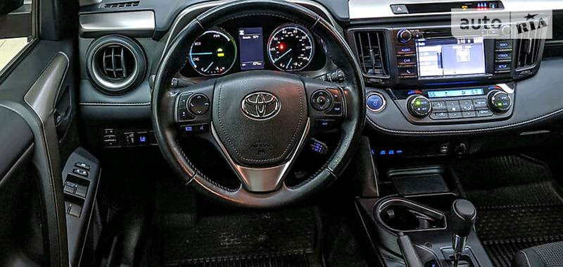 Внедорожник / Кроссовер Toyota RAV4 2017 в Черновцах фото 14 Внедорожник / Кроссовер Toyota RAV4 2017 в Черновцах