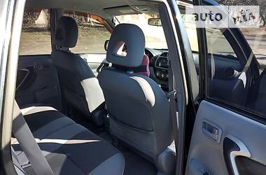 Універсал Toyota RAV4 2002 в 