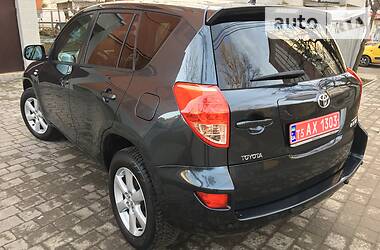 Внедорожник / Кроссовер Toyota RAV4 2008 в Тернополе