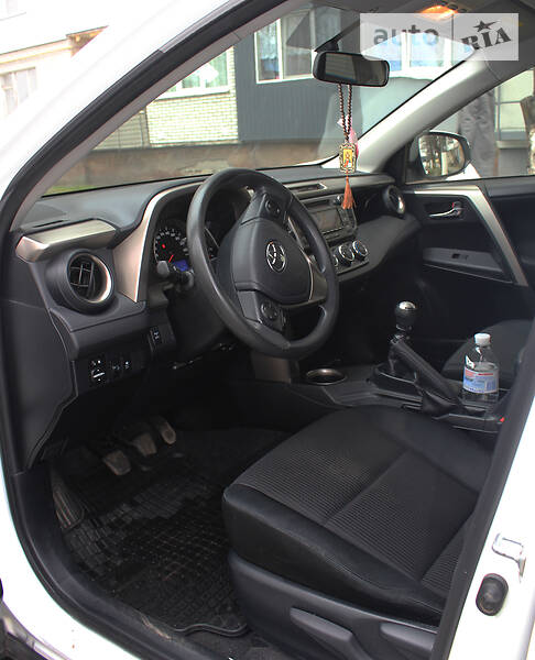 Позашляховик / Кросовер Toyota RAV4 2013 в Шептицькому