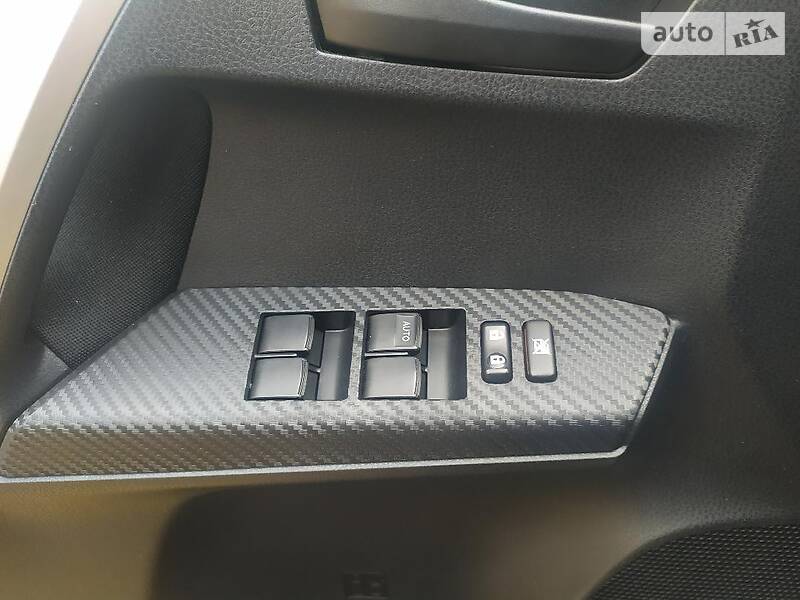 Позашляховик / Кросовер Toyota RAV4 2014 в Умані