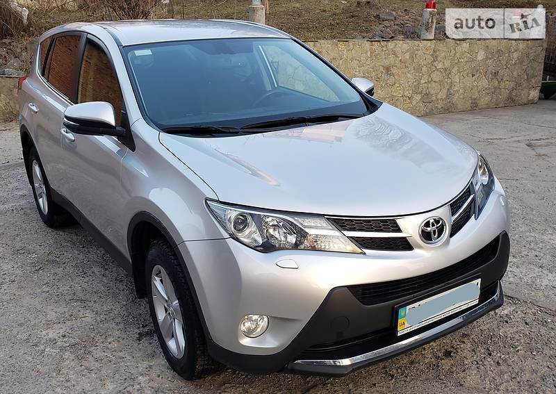Позашляховик / Кросовер Toyota RAV4 2013 в Хмельницькому