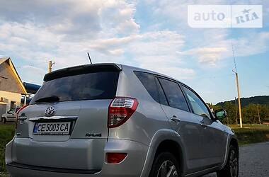 Внедорожник / Кроссовер Toyota RAV4 2011 в Черновцах