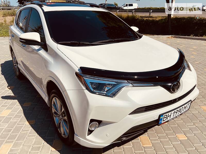 Позашляховик / Кросовер Toyota RAV4 2016 в Одесі