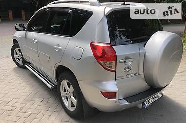 Внедорожник / Кроссовер Toyota RAV4 2007 в Виннице