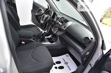 Внедорожник / Кроссовер Toyota RAV4 2011 в 