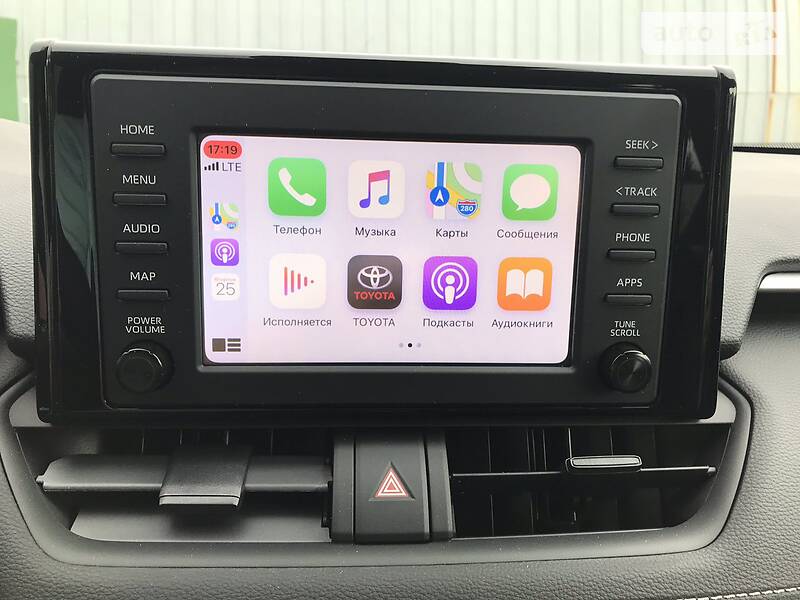 Позашляховик / Кросовер Toyota RAV4 2019 в Києві