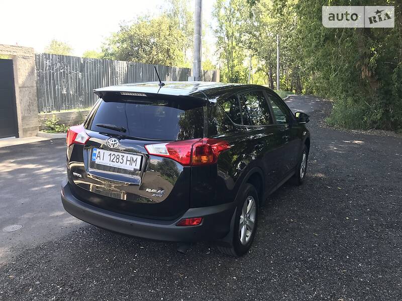 Позашляховик / Кросовер Toyota RAV4 2013 в Києві