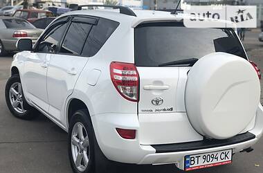 Внедорожник / Кроссовер Toyota RAV4 2012 в Николаеве