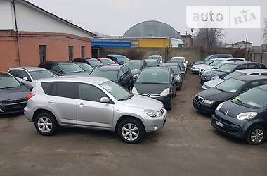 Внедорожник / Кроссовер Toyota RAV4 2009 в Чернигове