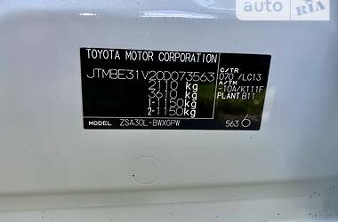 Позашляховик / Кросовер Toyota RAV4 2012 в Рівному