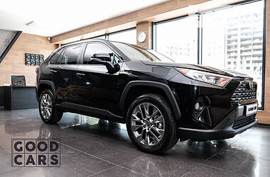 Позашляховик / Кросовер Toyota RAV4 2020 в Одесі