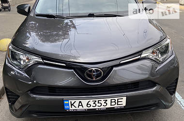 Позашляховик / Кросовер Toyota RAV4 2018 в Києві