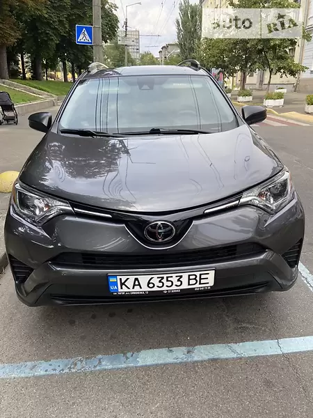 Авто приганяли із США для себе.
На території України перший власник.
Всі питання по телефону або біля авто.
Посередників та площадки навіть не дзвоніть і не пишіть!