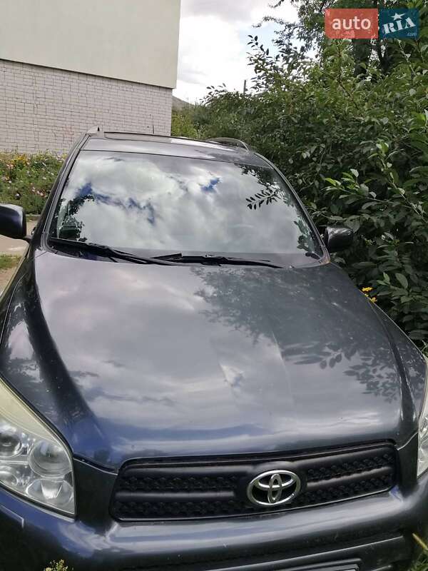 Внедорожник / Кроссовер Toyota RAV4 2007 в Чернигове