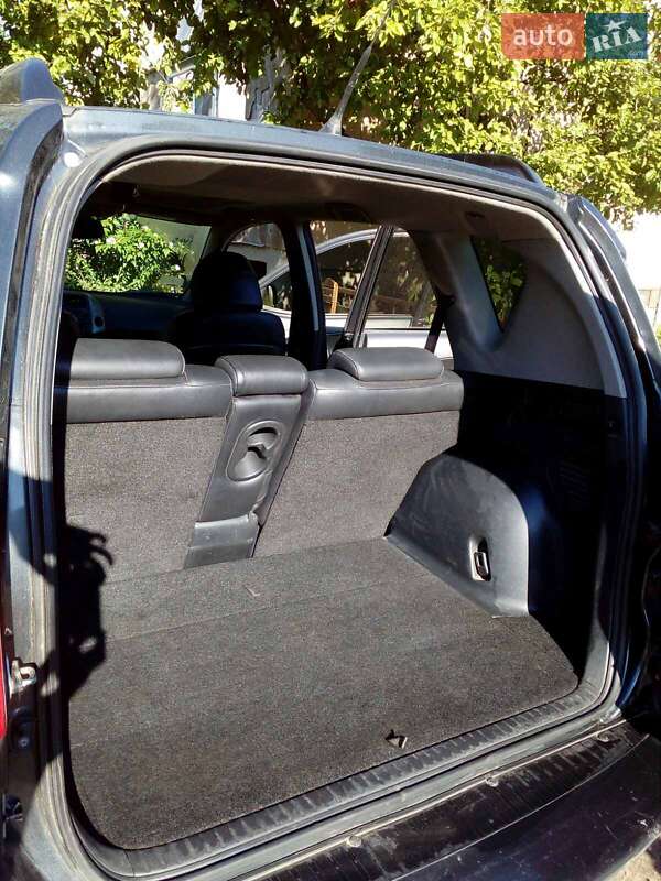 Внедорожник / Кроссовер Toyota RAV4 2007 в Чернигове