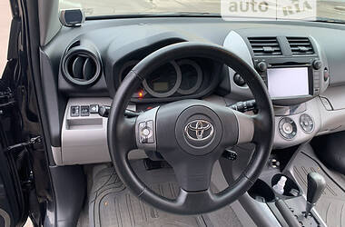 Внедорожник / Кроссовер Toyota RAV4 2007 в Мариуполе