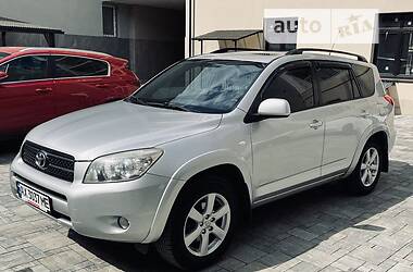 Позашляховик / Кросовер Toyota RAV4 2007 в Львові