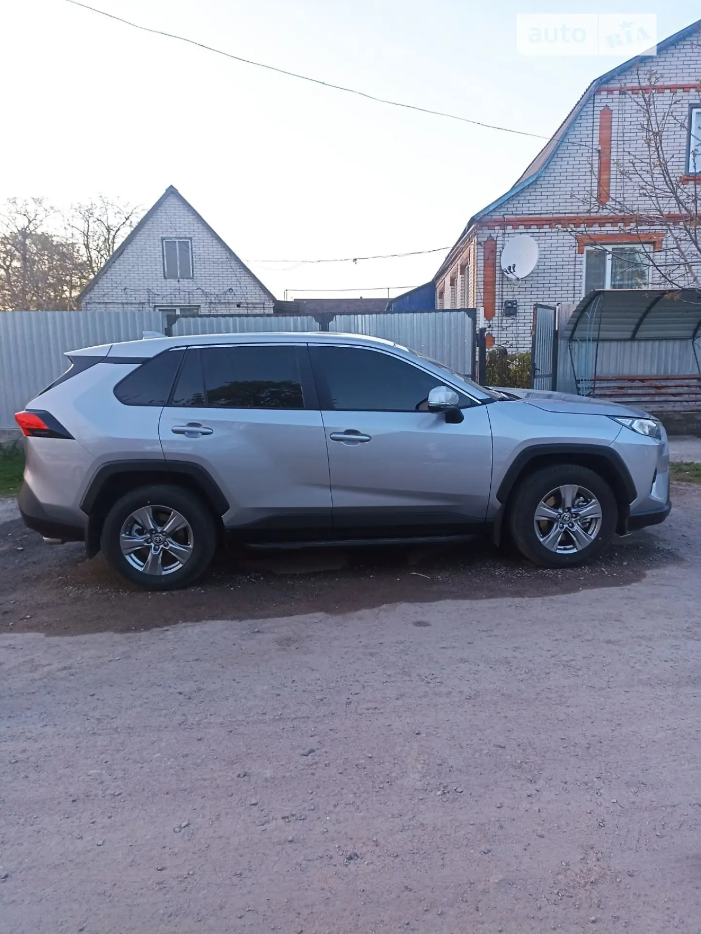 2021 Toyota RAV 4 - мініатюра 5
