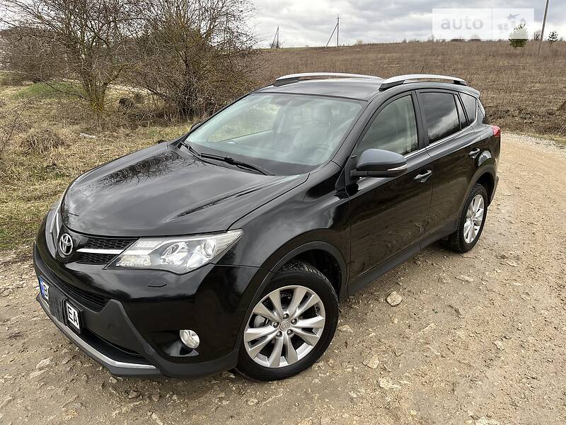 Внедорожник / Кроссовер Toyota RAV4 2013 в Тернополе