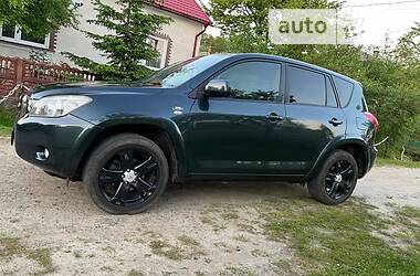 Внедорожник / Кроссовер Toyota RAV4 2007 в Львове