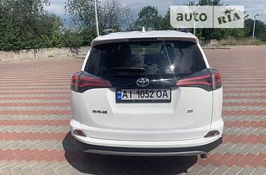 Позашляховик / Кросовер Toyota RAV4 2017 в Білій Церкві