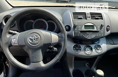 Внедорожник / Кроссовер Toyota RAV4 2007 в Ковеле