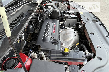 Внедорожник / Кроссовер Toyota RAV4 2008 в 