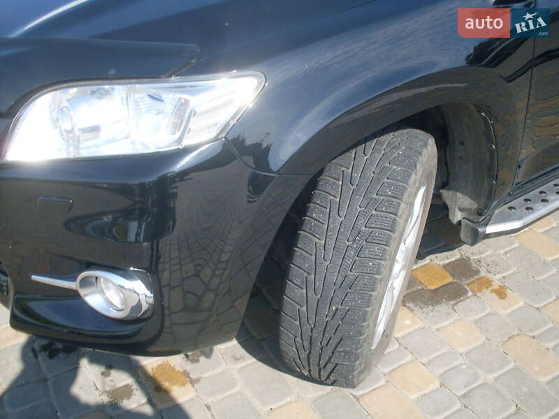 Внедорожник / Кроссовер Toyota RAV4 2010 в Николаеве