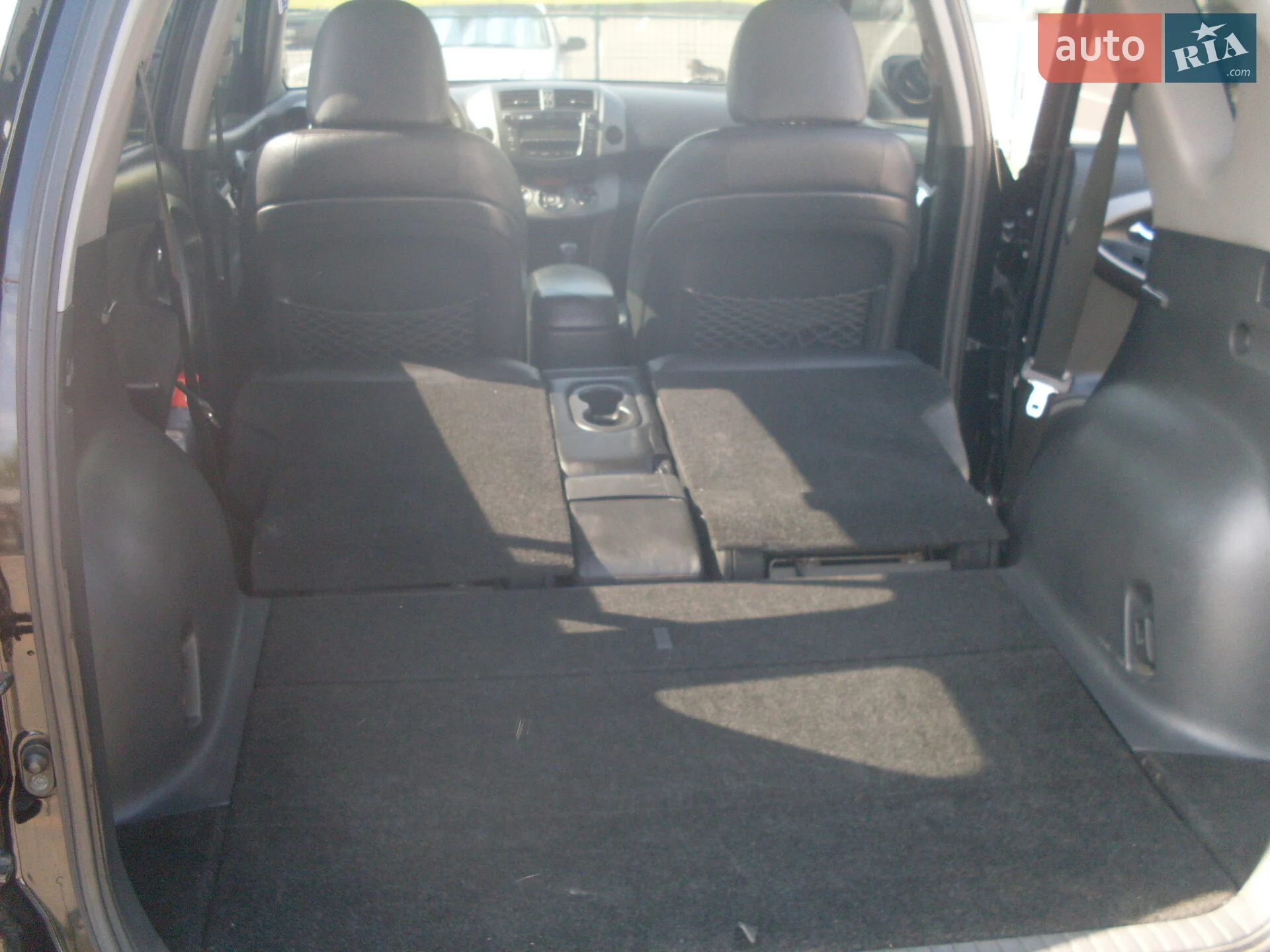 2010 Toyota RAV 4 - мініатюра 8