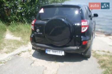 Внедорожник / Кроссовер Toyota RAV4 2010 в Николаеве