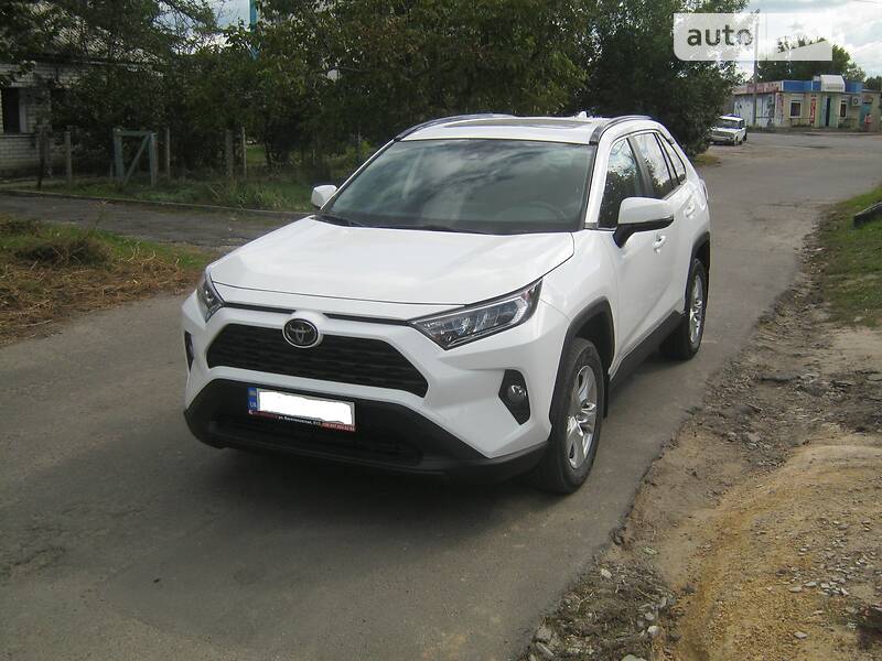 Toyota RAV4 XLE