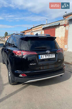 Позашляховик / Кросовер Toyota RAV4 2018 в Києві