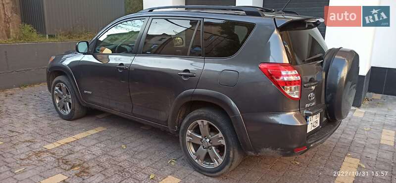 Внедорожник / Кроссовер Toyota RAV4 2012 в Ивано-Франковске