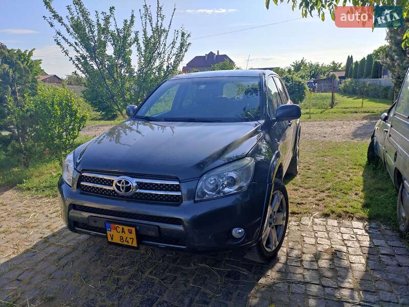 Toyota RAV4 2008